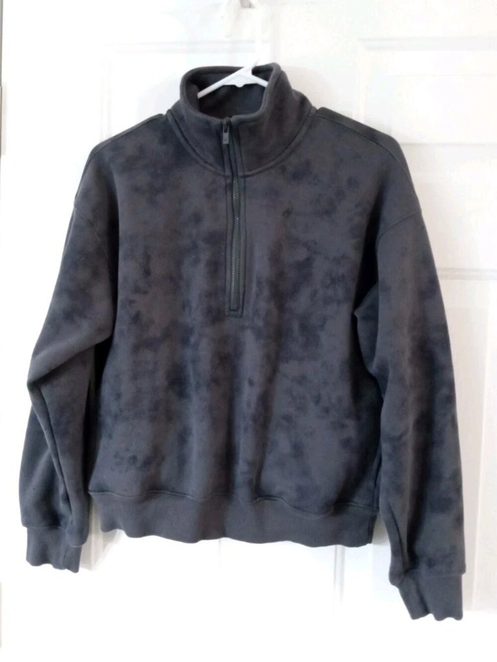 Fabletics Sweatshirt Women’s Medium Cozy Fleece Gray Tie Dye 1/2 Zip Mock Neck